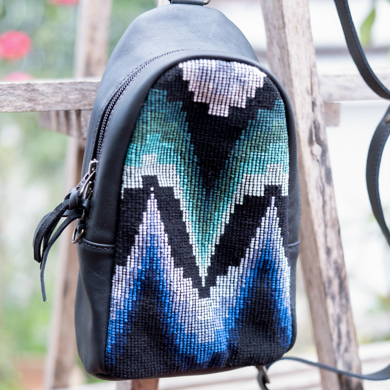 SMALL 2.0 CROSSBODY SLING - H&S PANEL - BLACK - NO. 12822