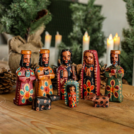 HAND PAINTED WOODEN NATIVITY - LARGE - NO. 10008