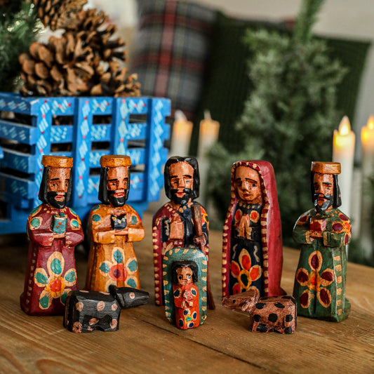 HAND PAINTED WOODEN NATIVITY - LARGE - NO. 10008