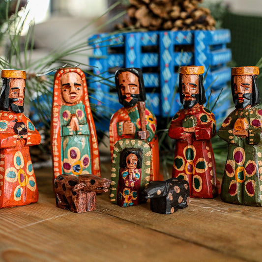 HAND PAINTED WOODEN NATIVITY - LARGE - NO. 10009