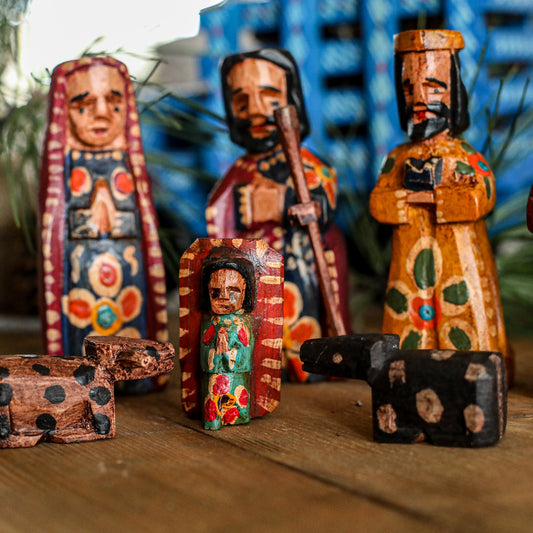 HAND PAINTED WOODEN NATIVITY - LARGE - NO. 10010