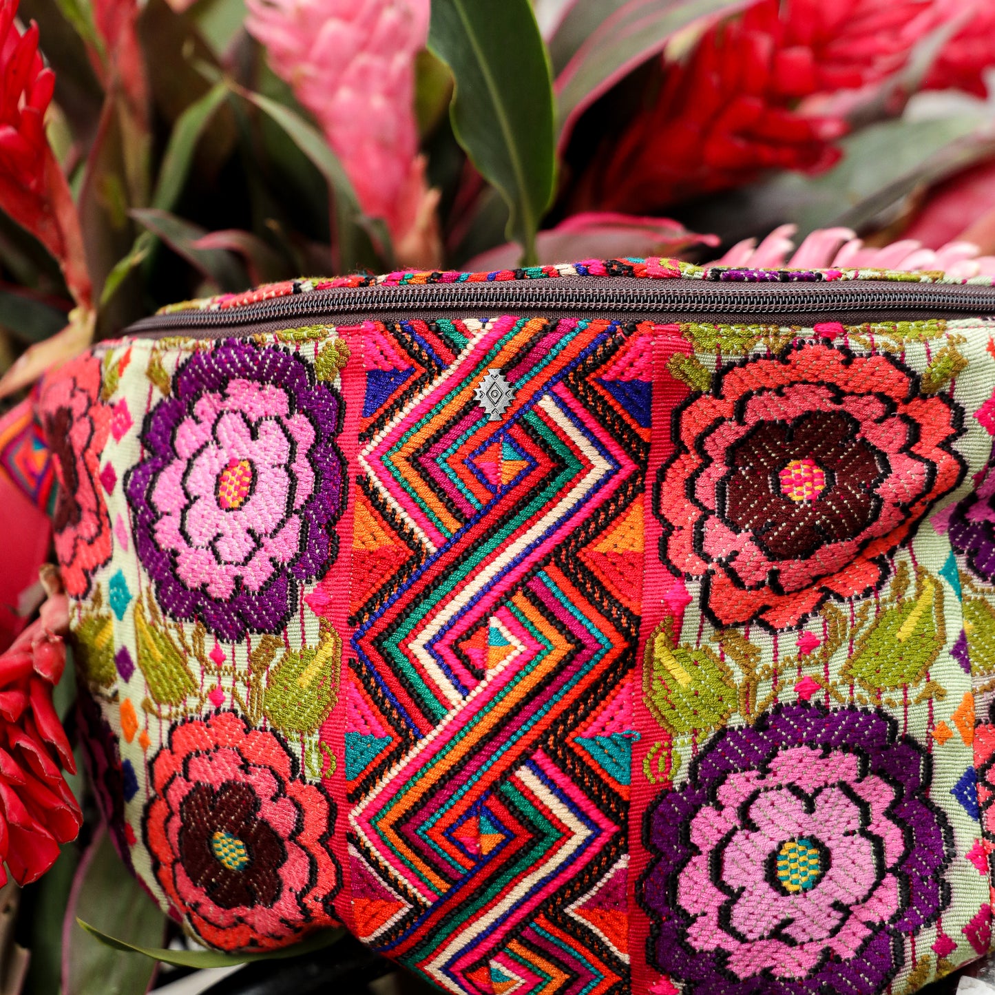 ♡ ETHAN BAG ♡ - OOAK HUIPIL - RASPBERRY - NO. 19442
