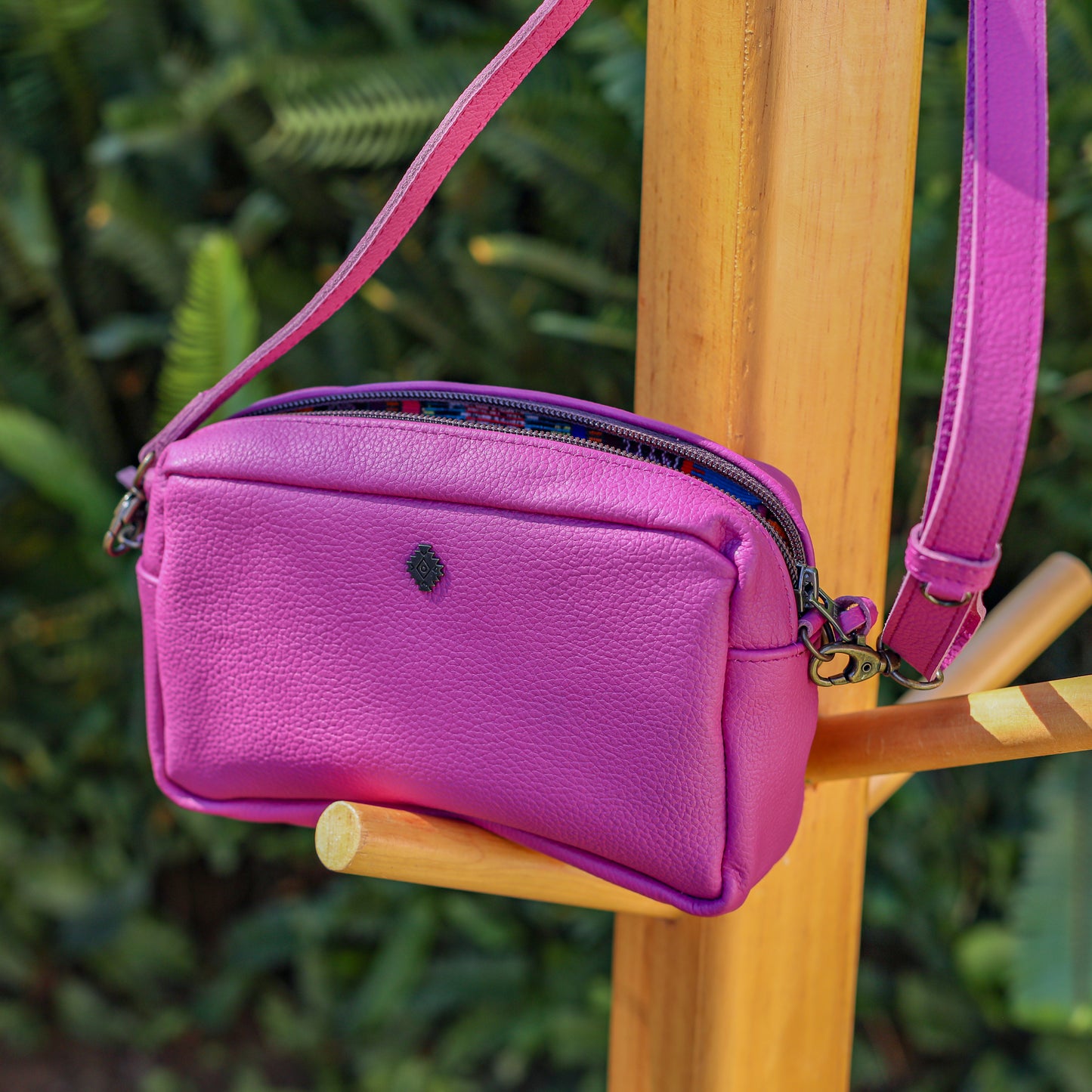 WANDER CROSSBODY BAG + STRAP SET - FULL LEATHER - BABY RHINO