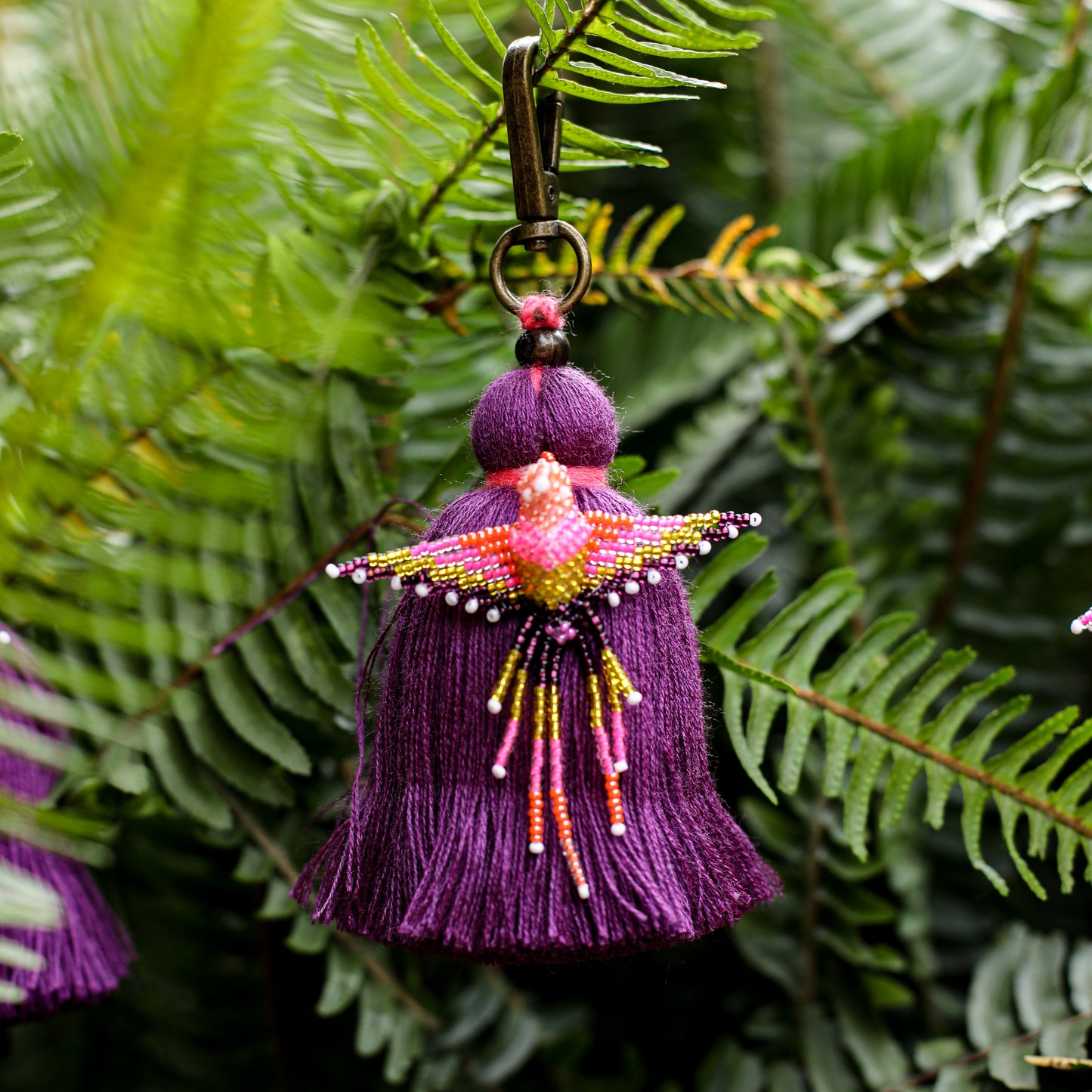 CLASSIC TASSEL - BEADED BIRD CHARM - NO. 200259
