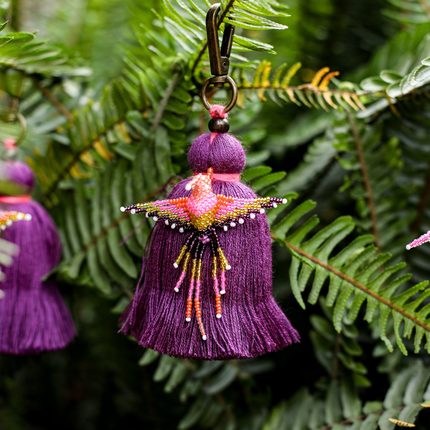 CLASSIC TASSEL - BEADED BIRD CHARM - NO. 200259