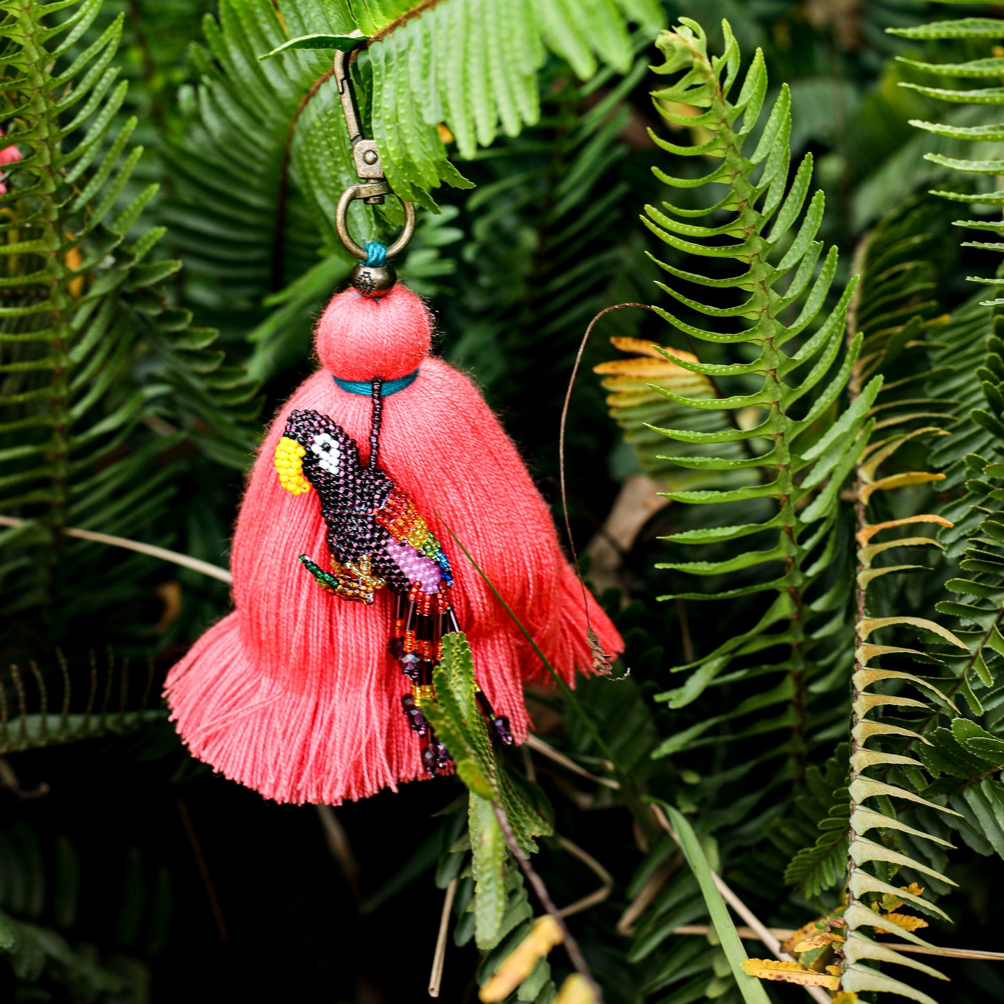 CLASSIC TASSEL - BEADED BIRD CHARM - NO. 200281