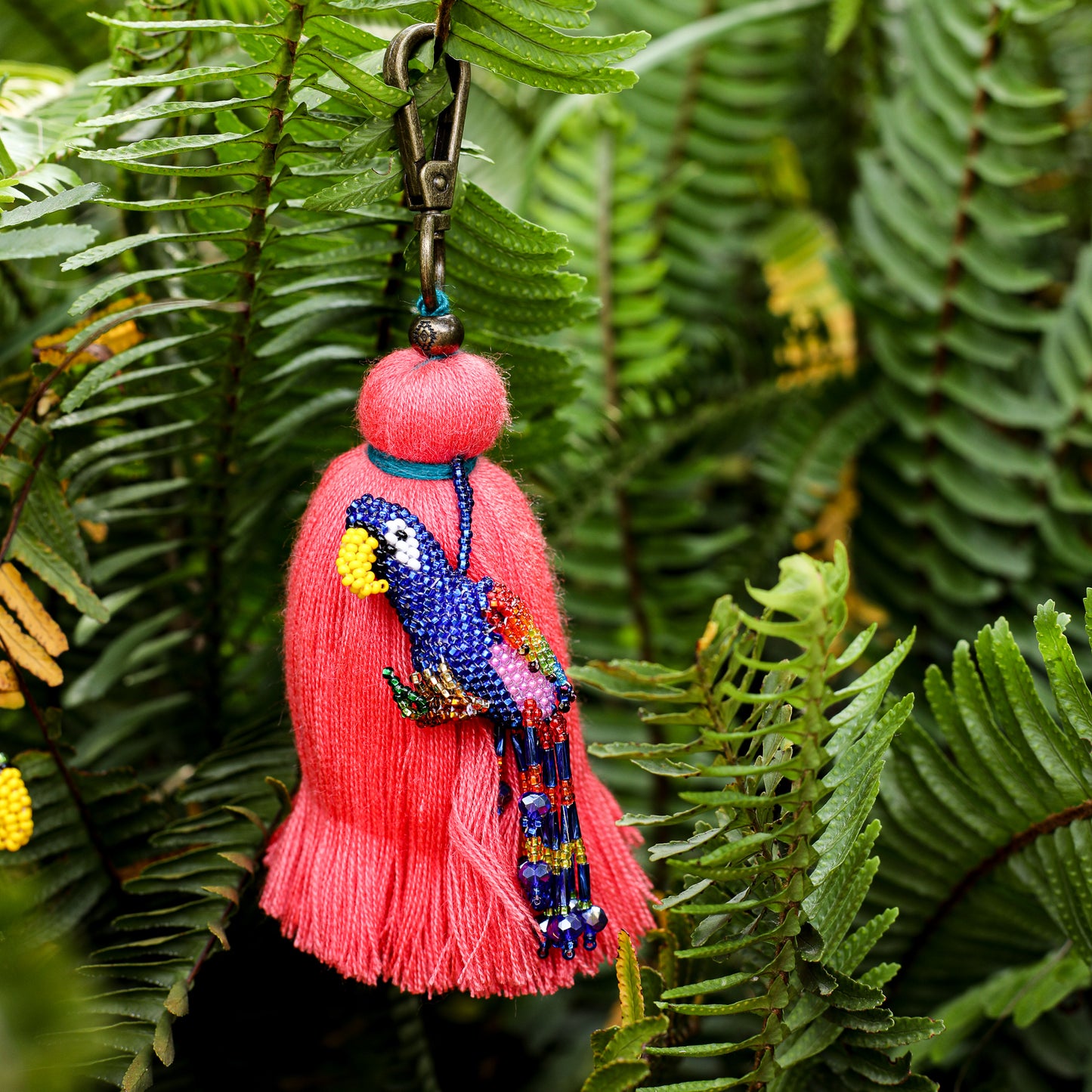 CLASSIC TASSEL - BEADED BIRD CHARM - NO. 200279