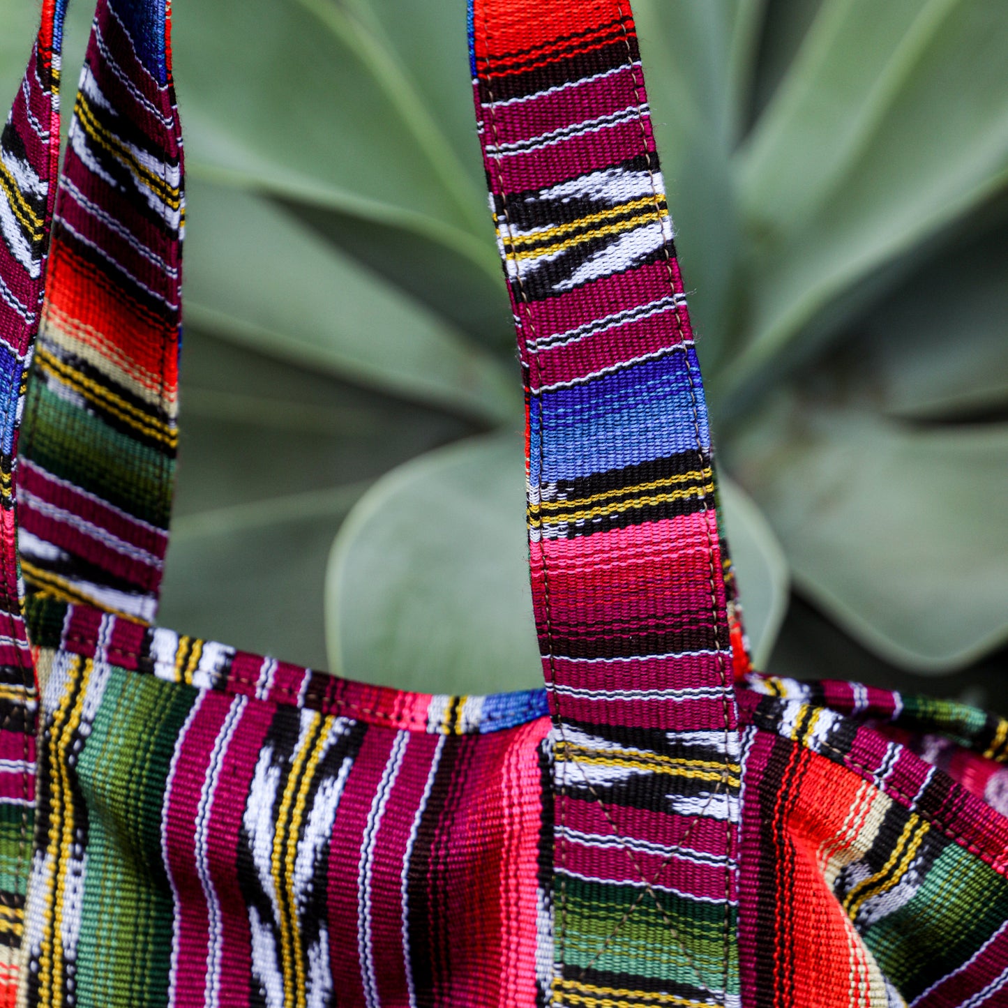 SANTI TOTE - RAINBOW FALLS