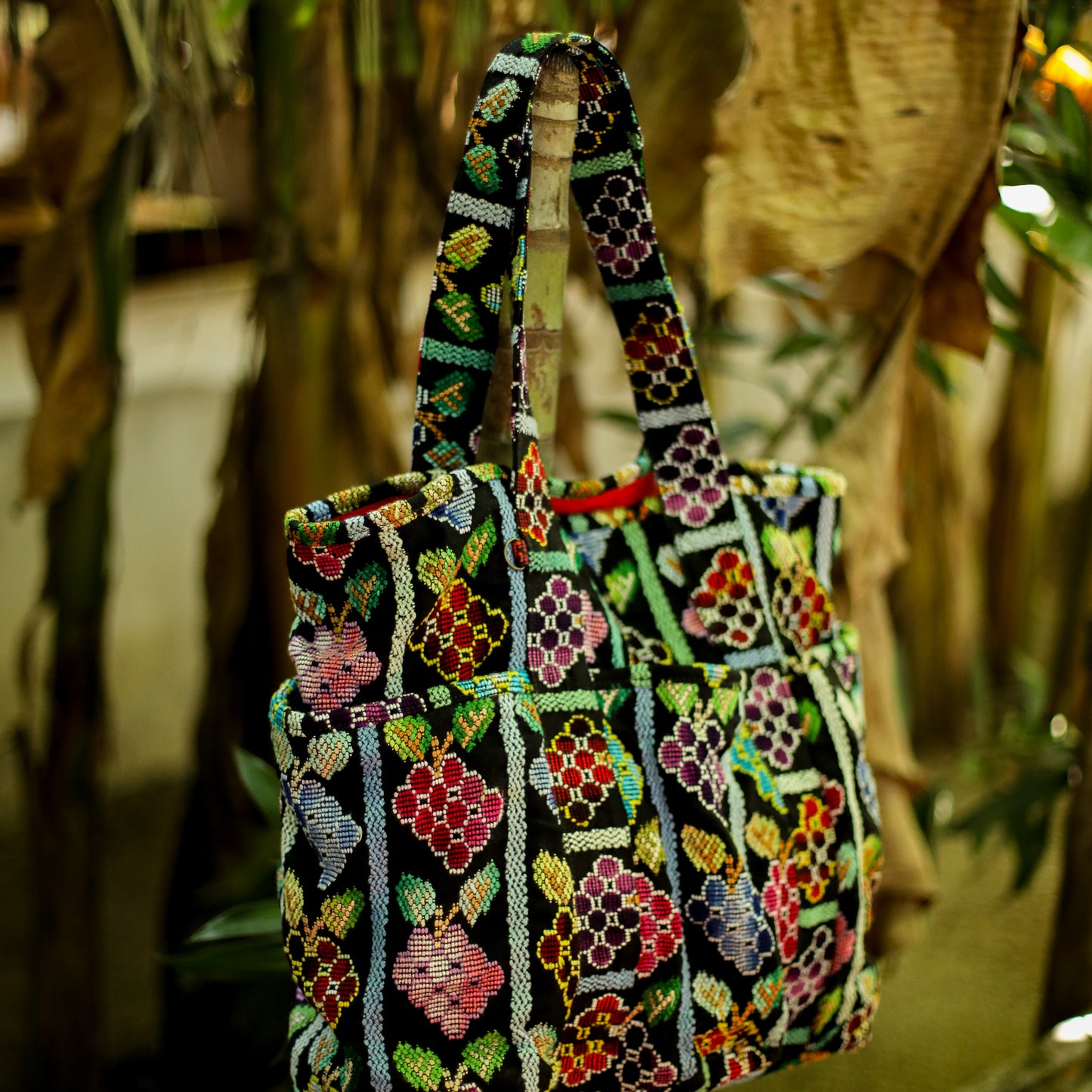 SANTI TOTE - VINTAGE ZUNIL - NO. 18714