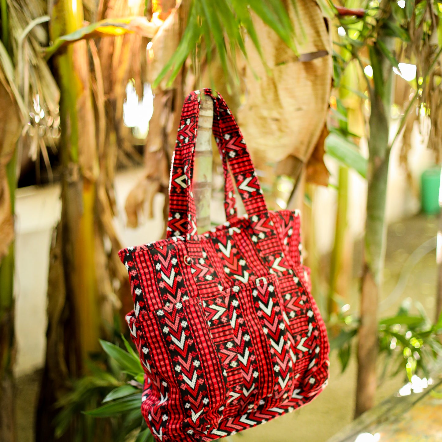 SANTI TOTE - VINTAGE ZUNIL - NO. 18707