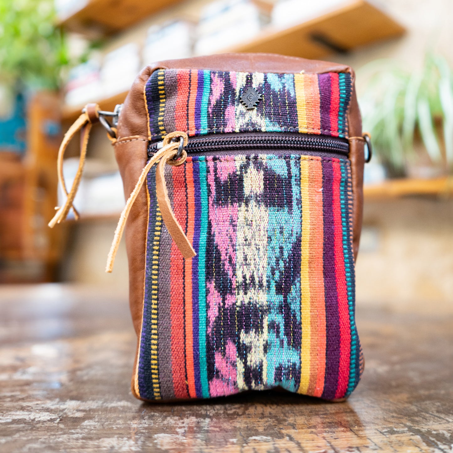 CROSSBODY TRAVEL BAG - CORTE - CAFE - NO. 13858