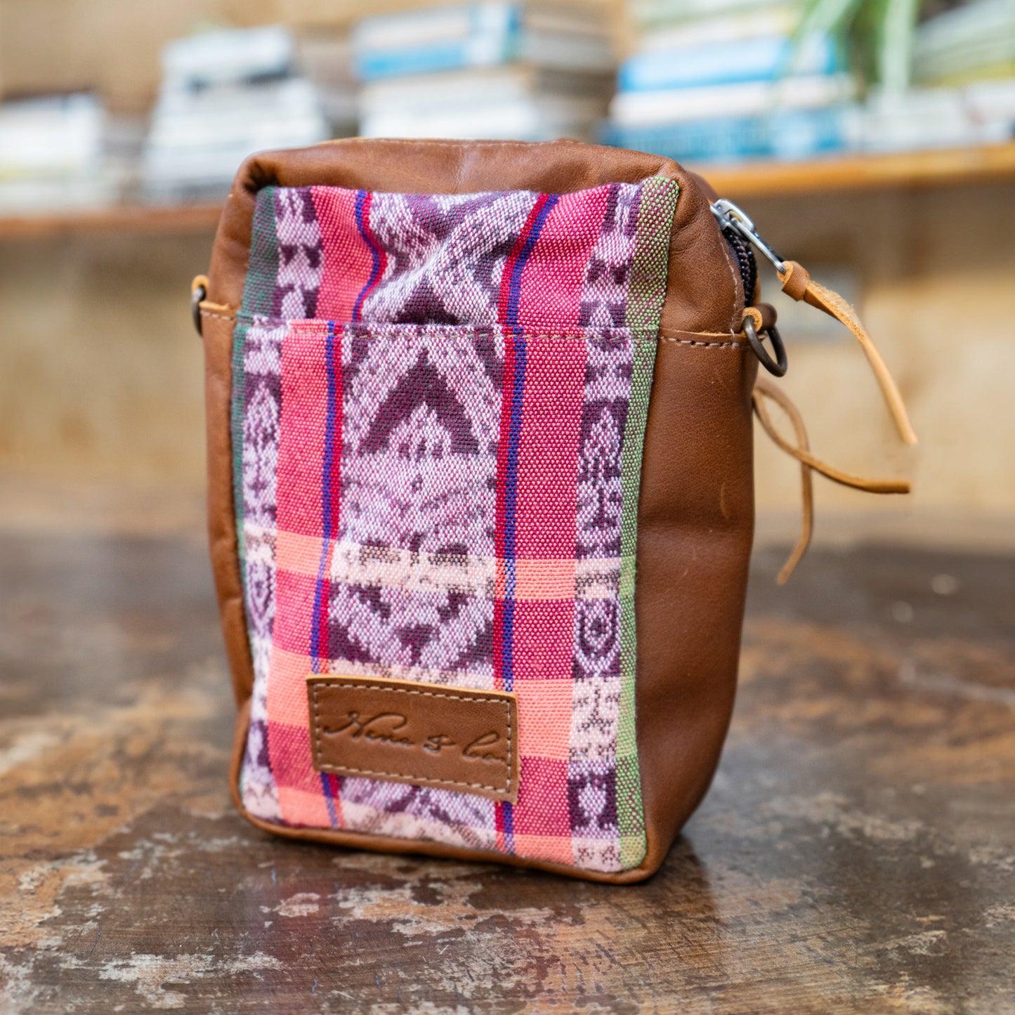 CROSSBODY TRAVEL BAG - CORTE - CAFE - NO. 13857