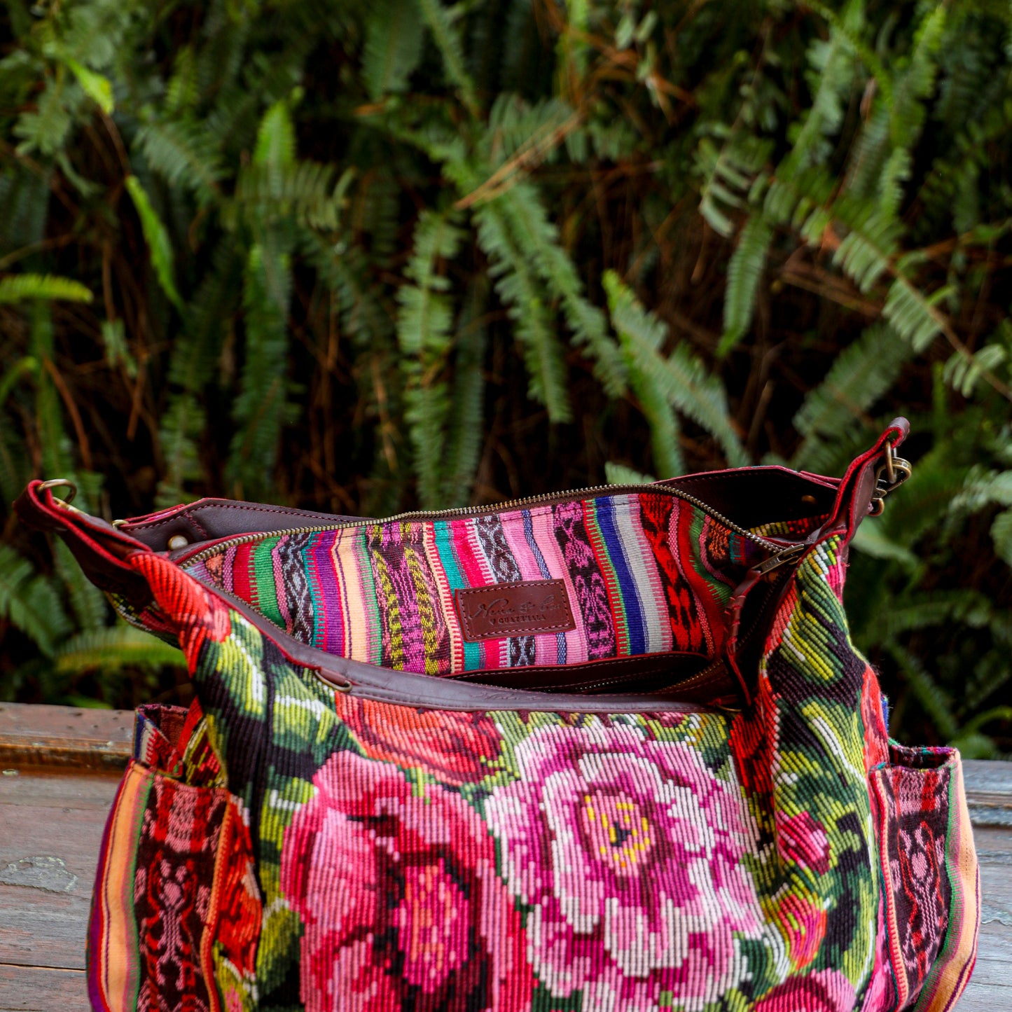 **SHIP WINDOW** BEATRIZ CDB + DIAMANTE STRAP - OOAK HUIPIL - VINO TINTO - NO. 201565