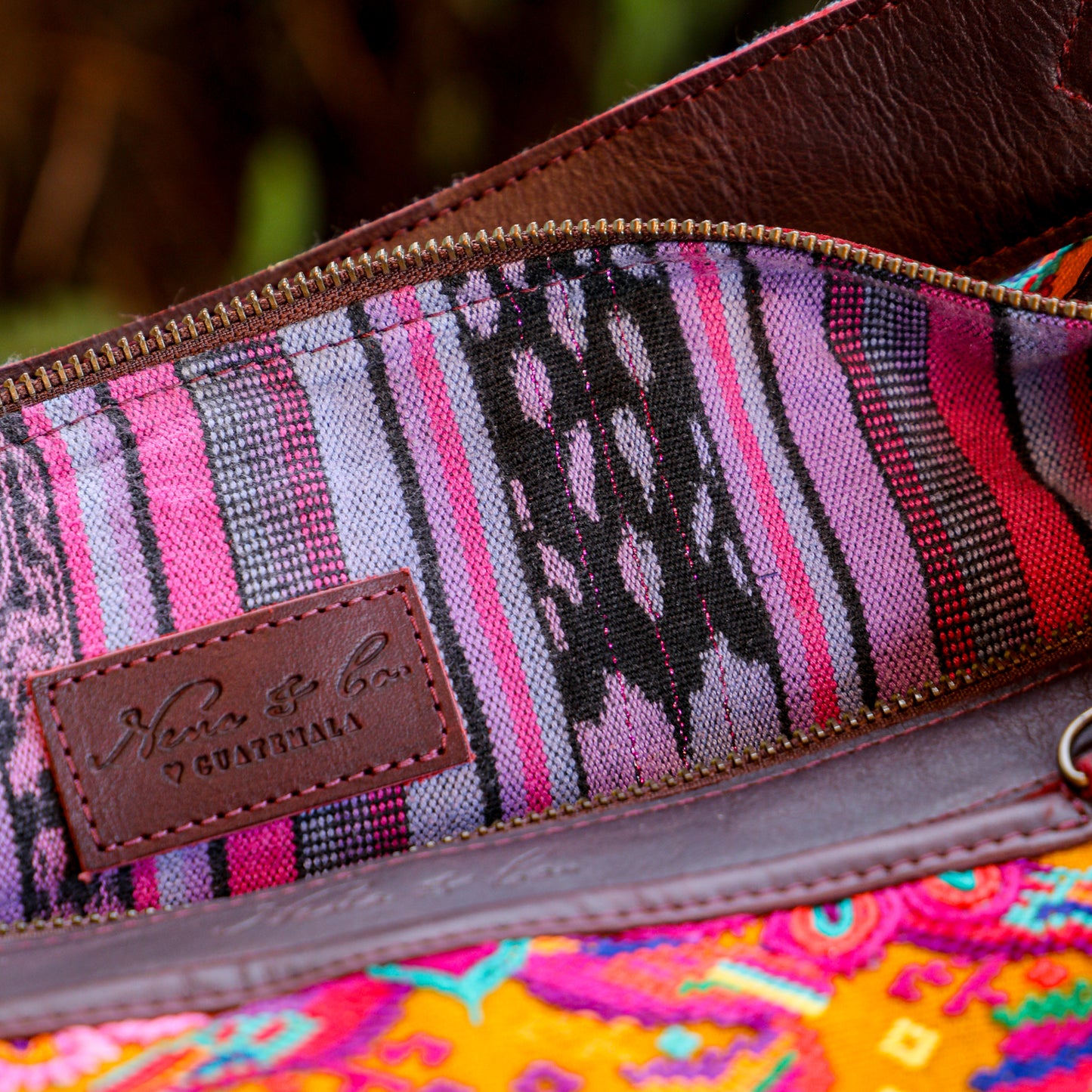 **SHIP WINDOW** BEATRIZ CDB + DIAMANTE STRAP - OOAK HUIPIL - VINO TINTO - NO. 201566