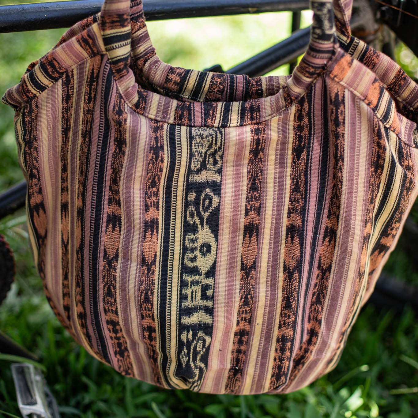 MEDIUM VOYAGER BAG - CORTE - NO. 17288