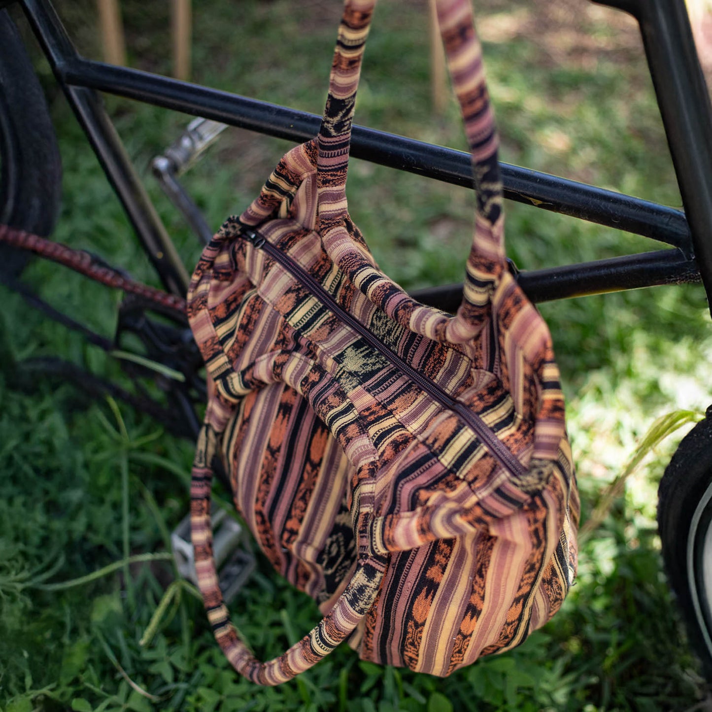 MEDIUM VOYAGER BAG - CORTE - NO. 17288