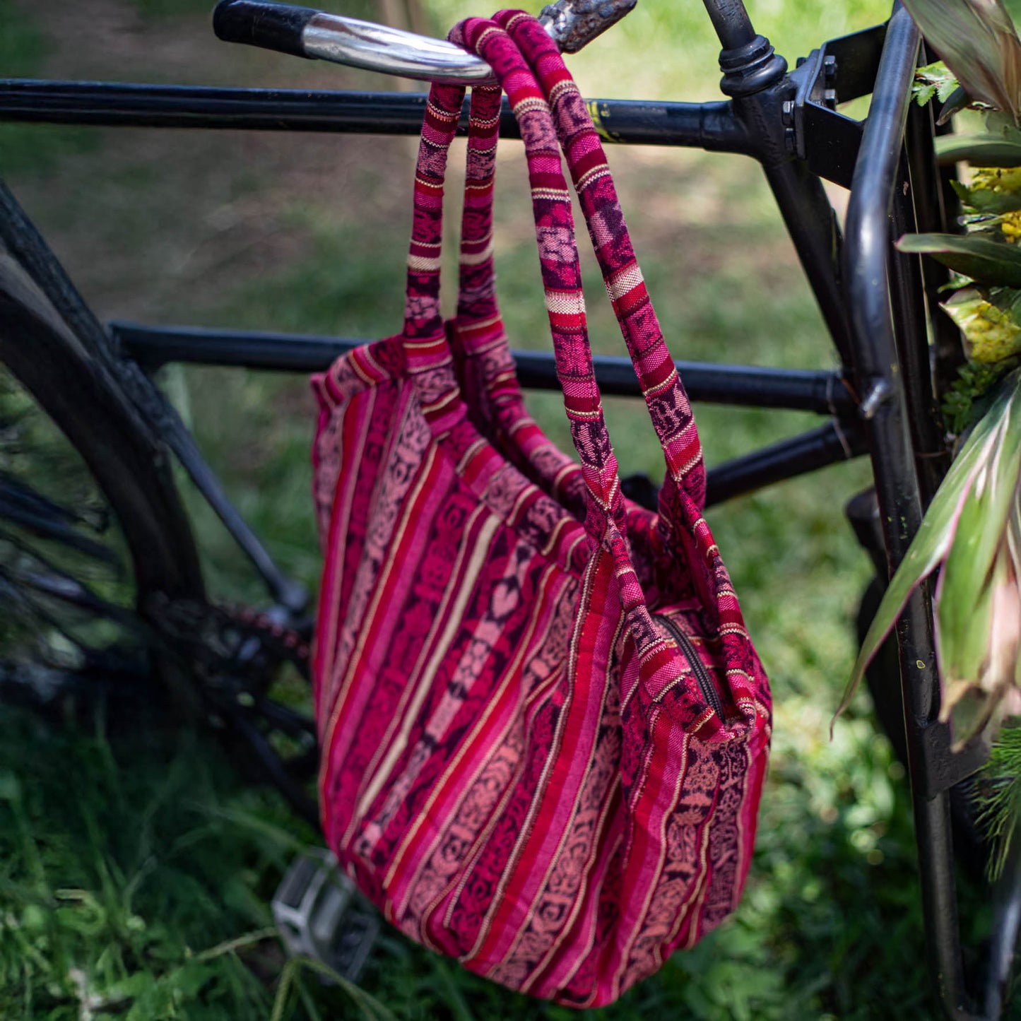 MEDIUM VOYAGER BAG - CORTE - NO. 17291
