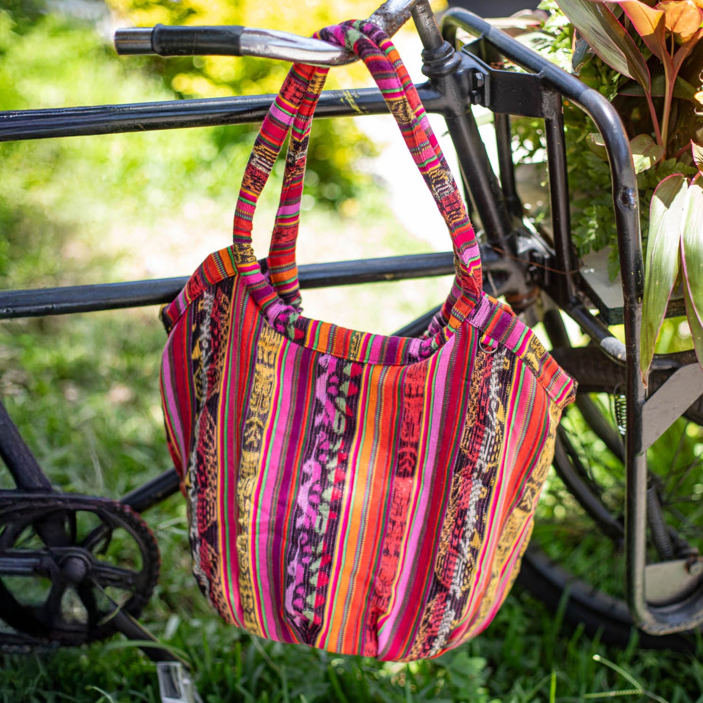 MEDIUM VOYAGER BAG - CORTE - NO. 17289