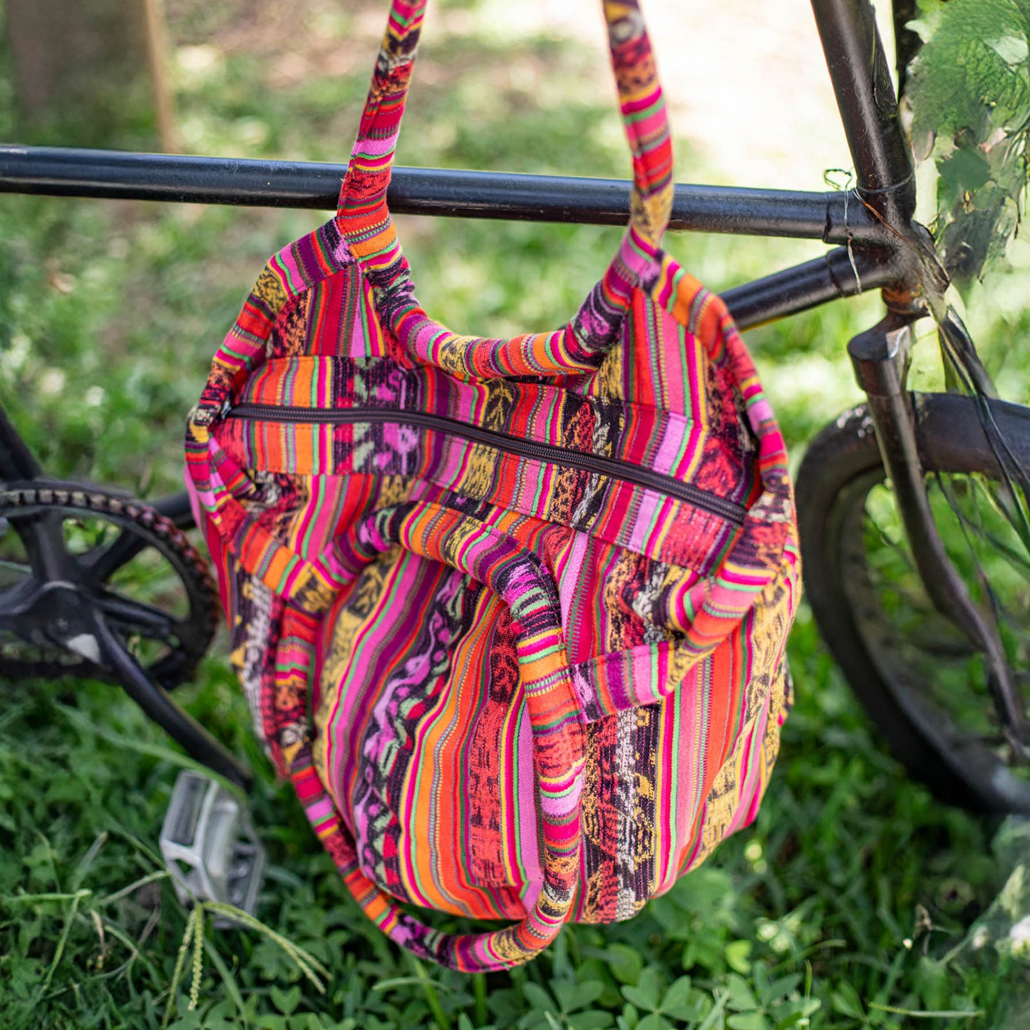 MEDIUM VOYAGER BAG - CORTE - NO. 17289