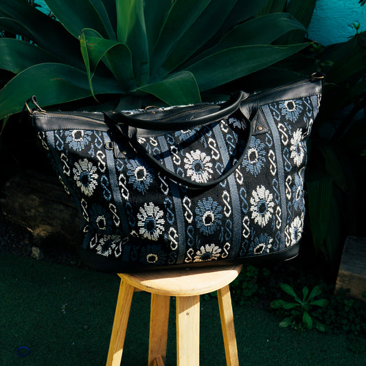 PERFECT WEEKENDER - OOAK HUIPIL - BLACK - NO. 15683