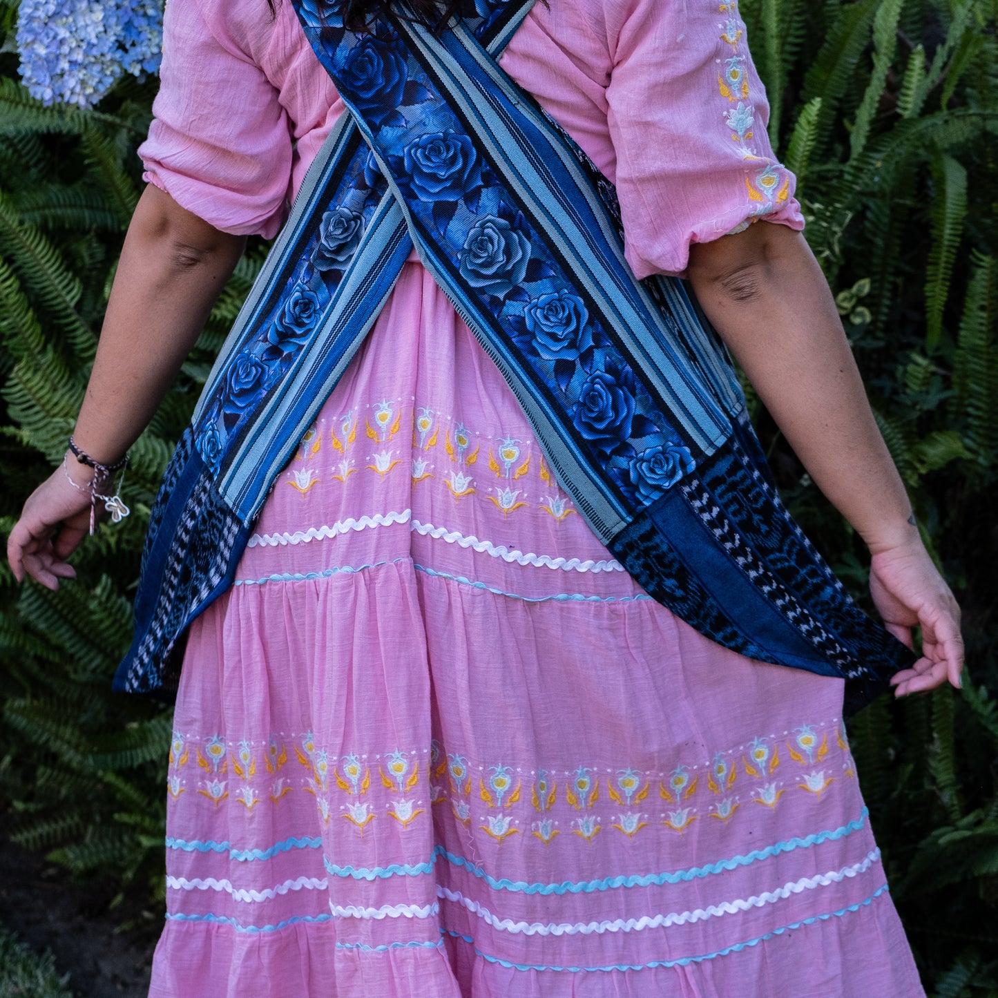ABUELA APRON - CORTE - NO. 200794