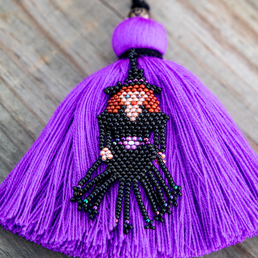CLASSIC TASSEL - BEADED WITCH