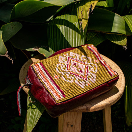 H&S WANDER CROSSBODY SET - OOAK BEADED PANEL - AMARANTH - NO. 17104