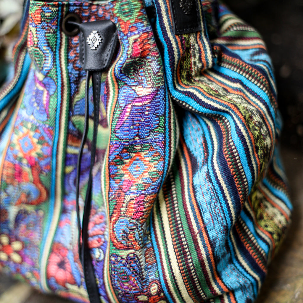 DRAWSTRING BUCKET BAG - CORTE - BLACK - NO. 18456