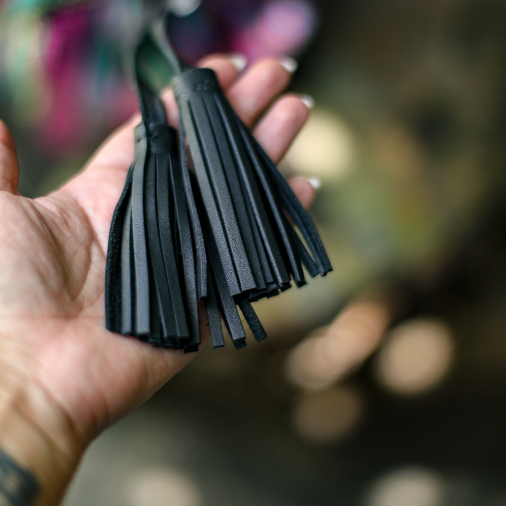 DRAWSTRING BUCKET BAG - CORTE - BLACK - NO. 18458