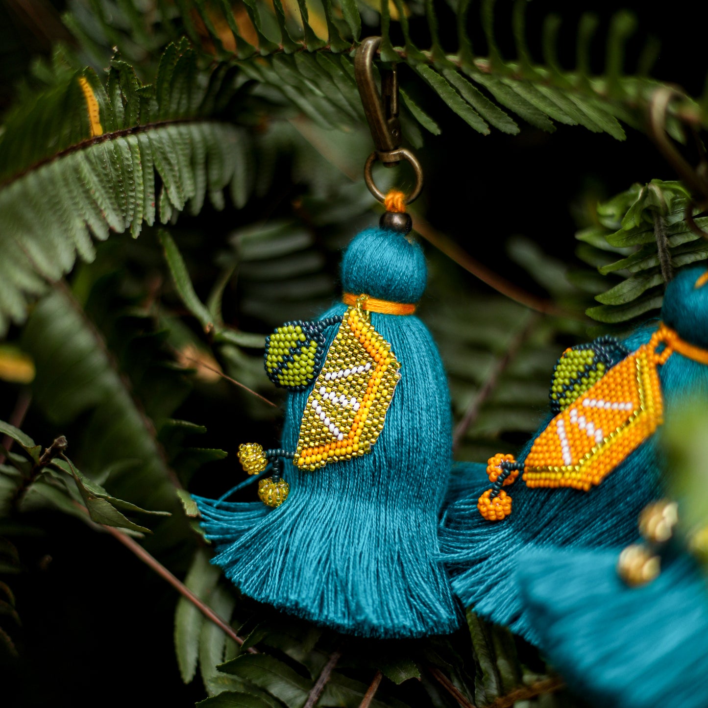 CLASSIC TASSEL - BEADED CITRUS CHARM - NO. 200266