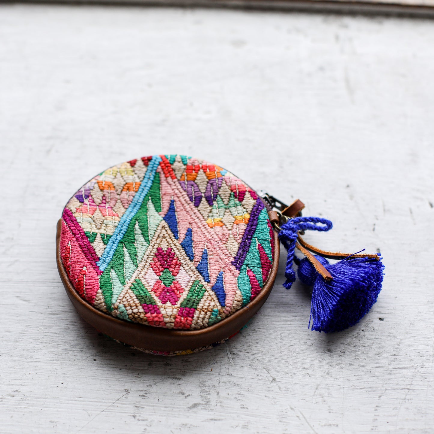 CIRCLE COIN PURSE - OOAK HUIPIL - CAFE - NO. 19039