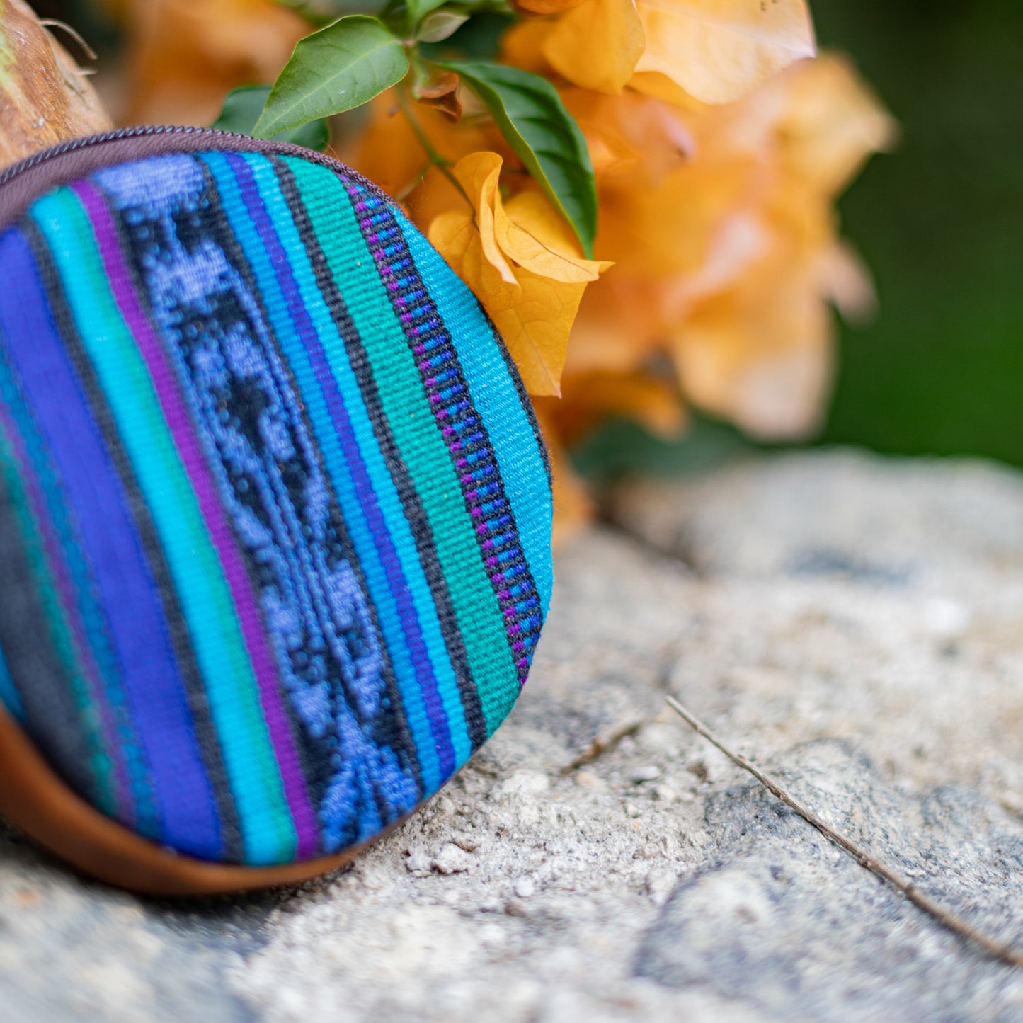 CIRCLE COIN PURSE - CORTE - CAFE - NO. 17546