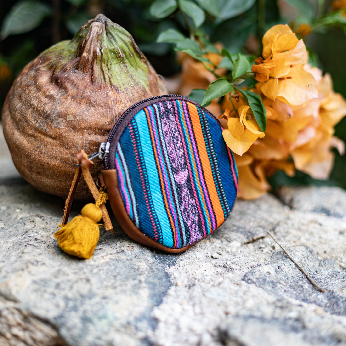 CIRCLE COIN PURSE - CORTE - CAFE - NO. 17545