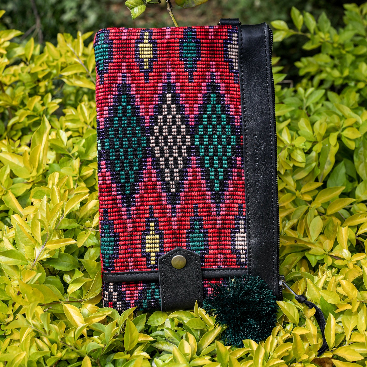 EVERYTHING CLUTCH - OOAK HUIPIL - BLACK - NO. 19195