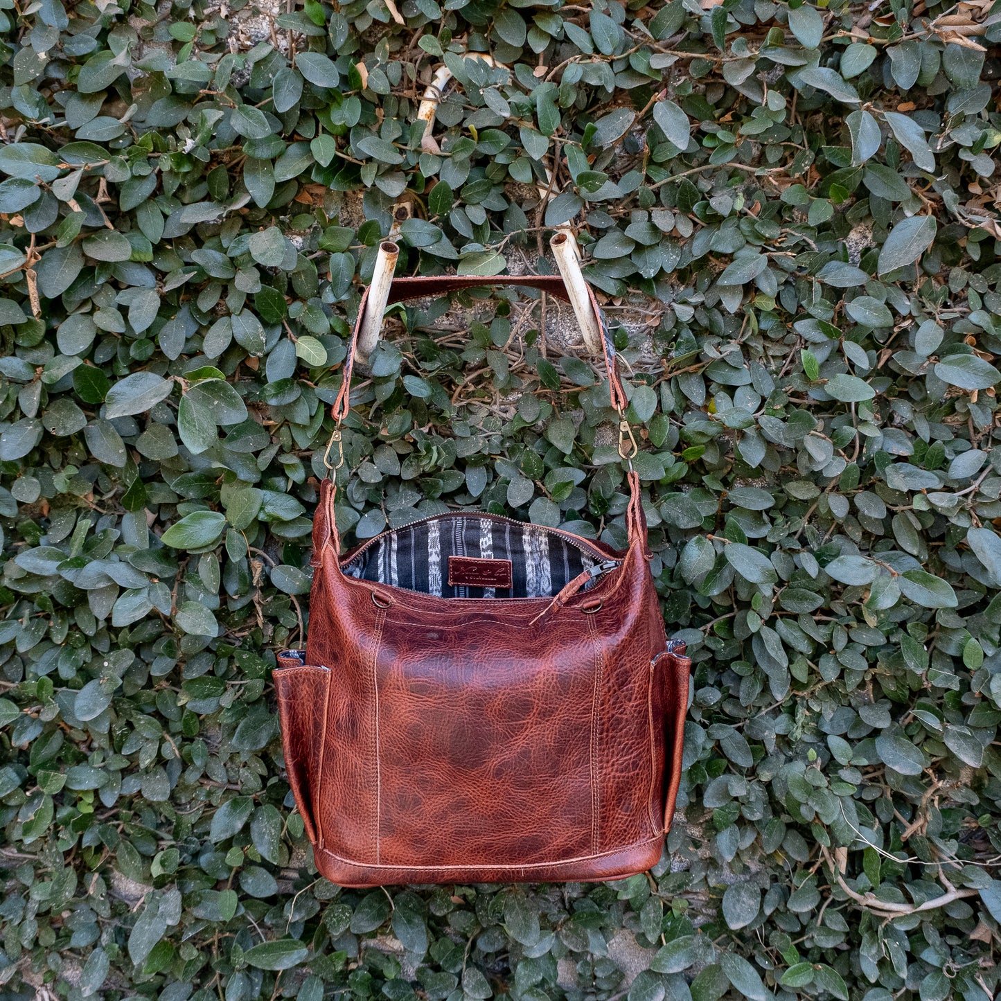 MEDIUM BEATRIZ CONVERTIBLE DAY BAG - FULL LEATHER - COPPER