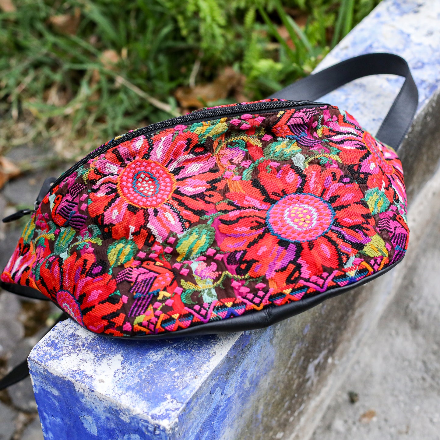 ETHAN BAG - OOAK HUIPIL - BLACK - NO. 200503