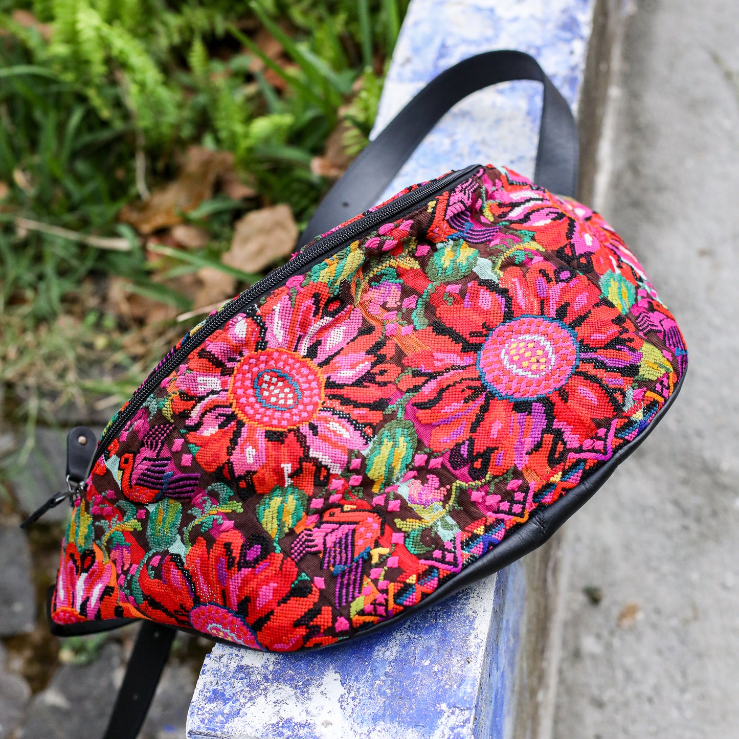 ETHAN BAG - OOAK HUIPIL - BLACK - NO. 200503
