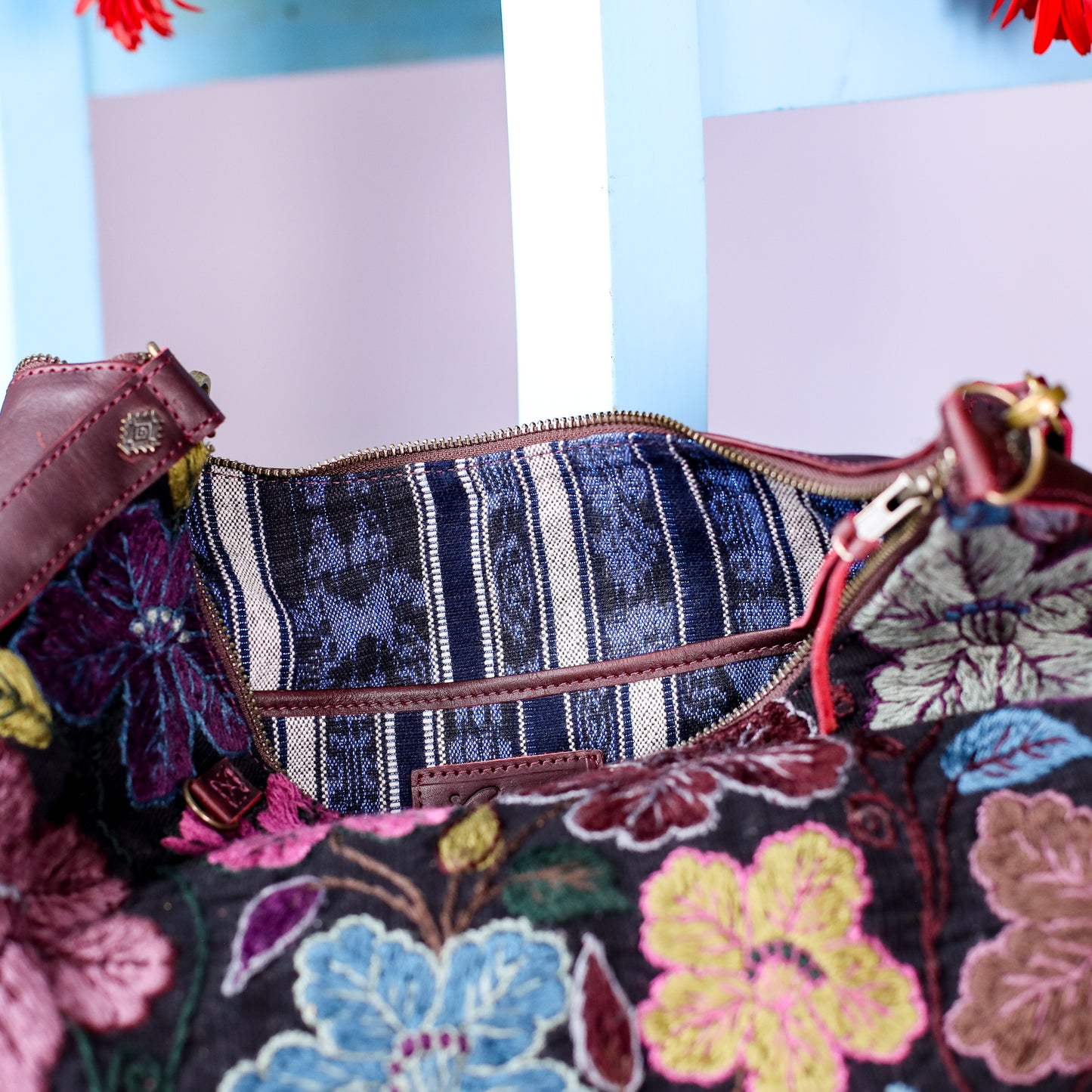 PENELOPE BAG - H&S EMBROIDERED FLORAL - VINO TINTO - NO. 200567