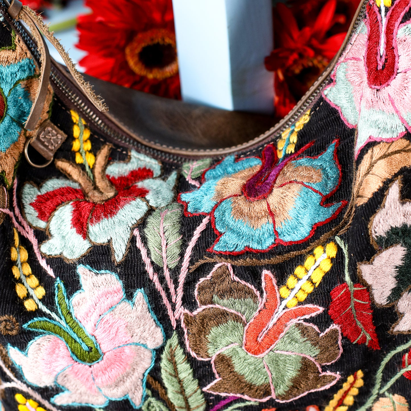 PENELOPE BAG - H&S EMBROIDERED FLORAL - FOSSIL - NO. 200576