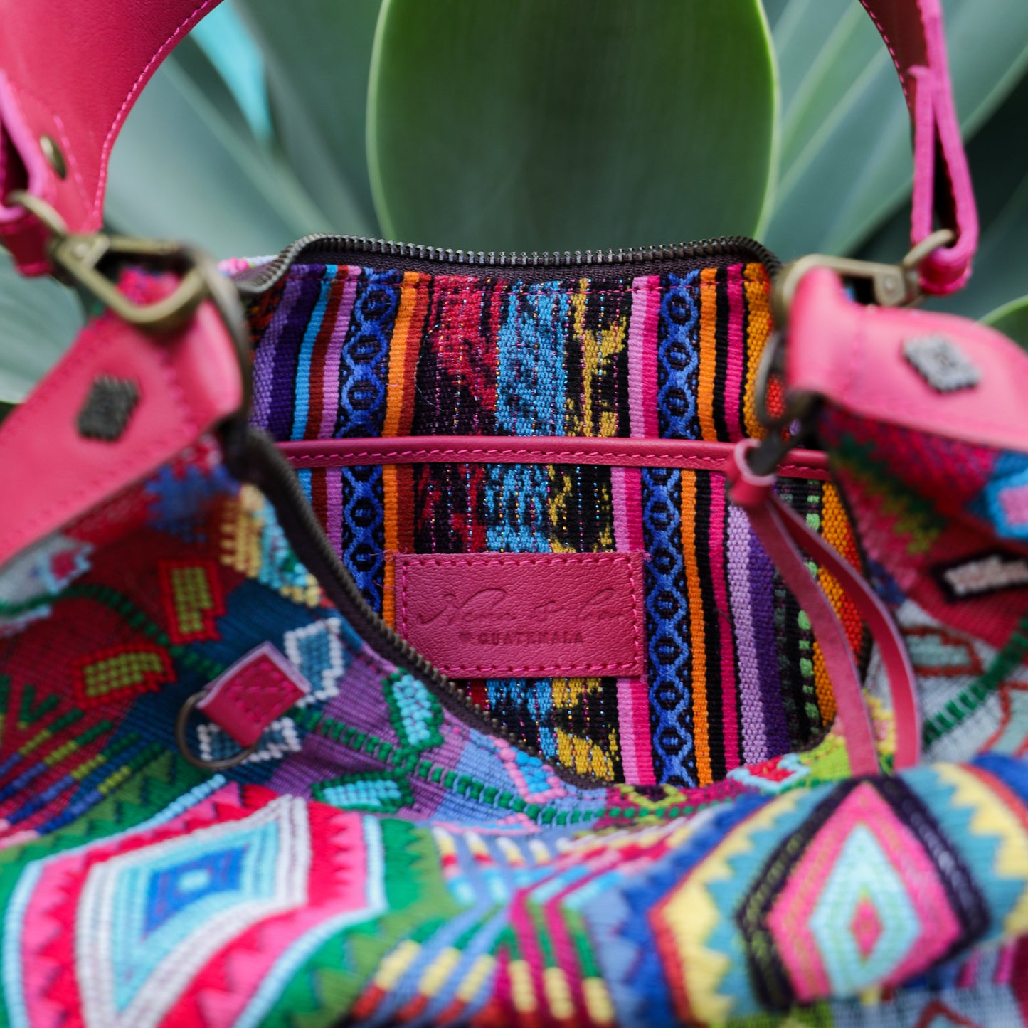 SMALL PENELOPE BAG - H&S WHEAT - RASPBERRY - NO. 19375