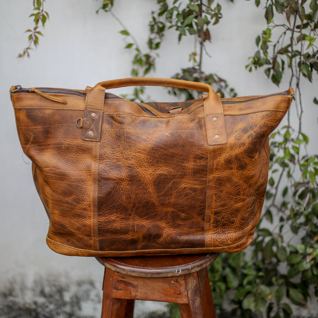 UPDATED PERFECT WEEKENDER - FULL LEATHER - WRANGLER