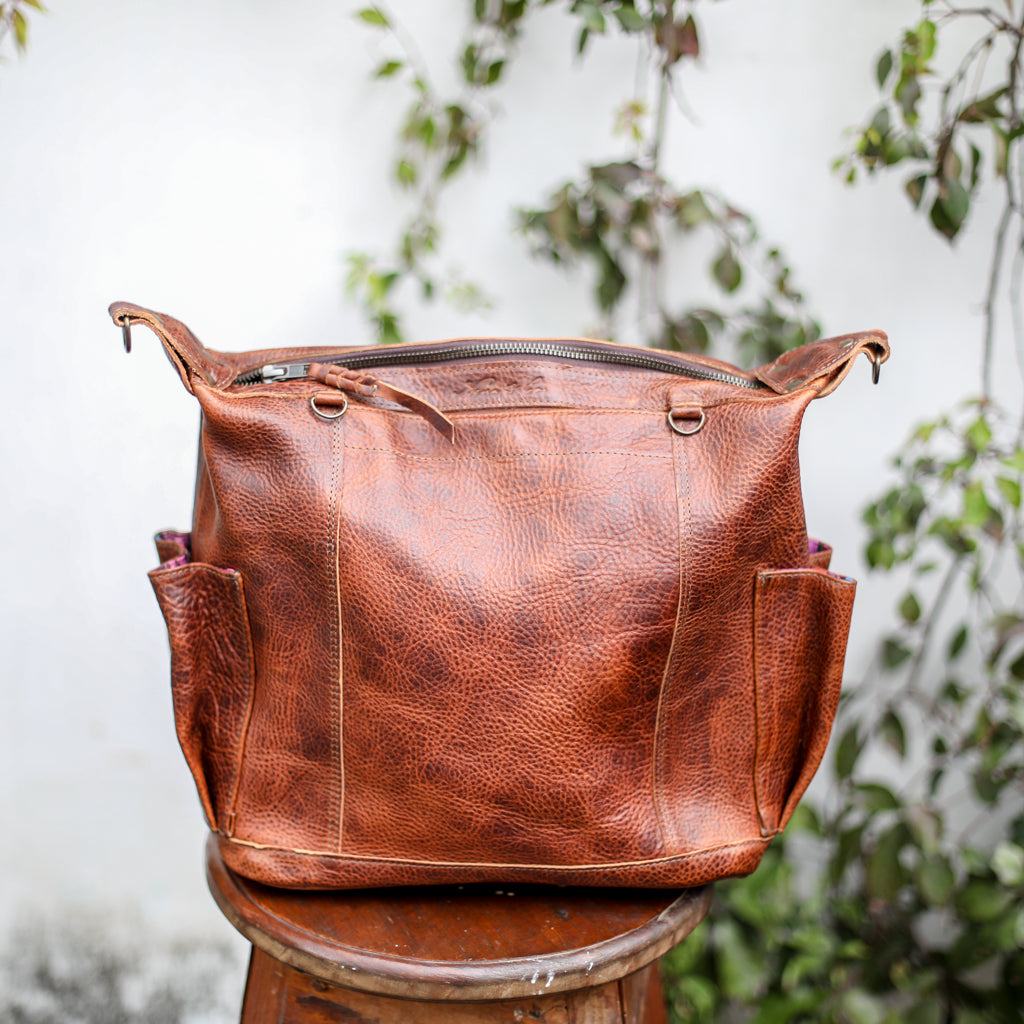 MEDIUM BEATRIZ CONVERTIBLE DAY BAG - FULL LEATHER - HONEY