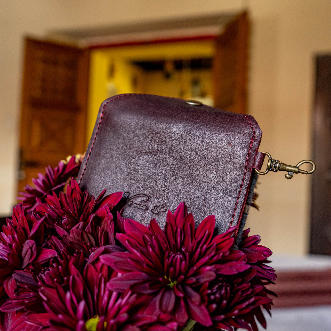 CARD CASE WITH CLASP - MEXICO TEXTILE - VINO TINTO - NO. 15855