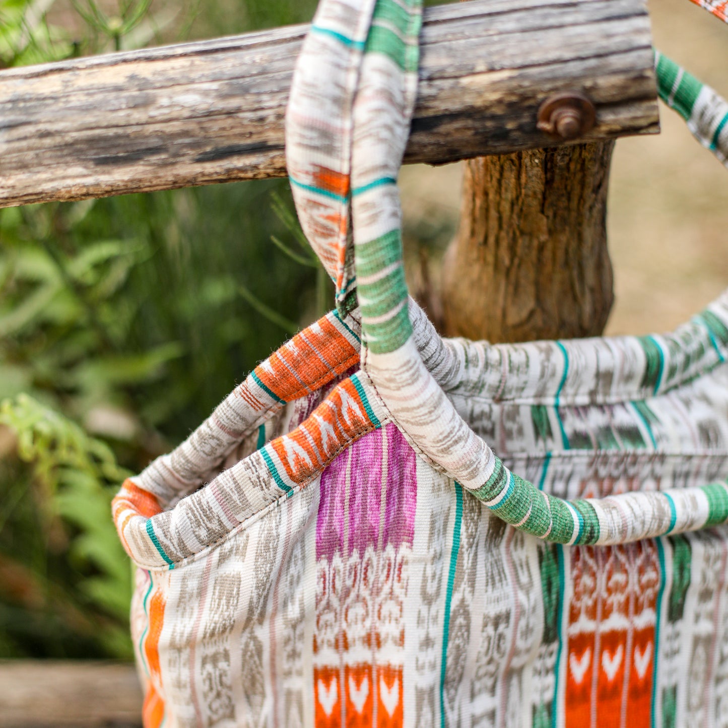 MEDIUM VOYAGER BAG - BLEACHED CORTE - NO. 200056