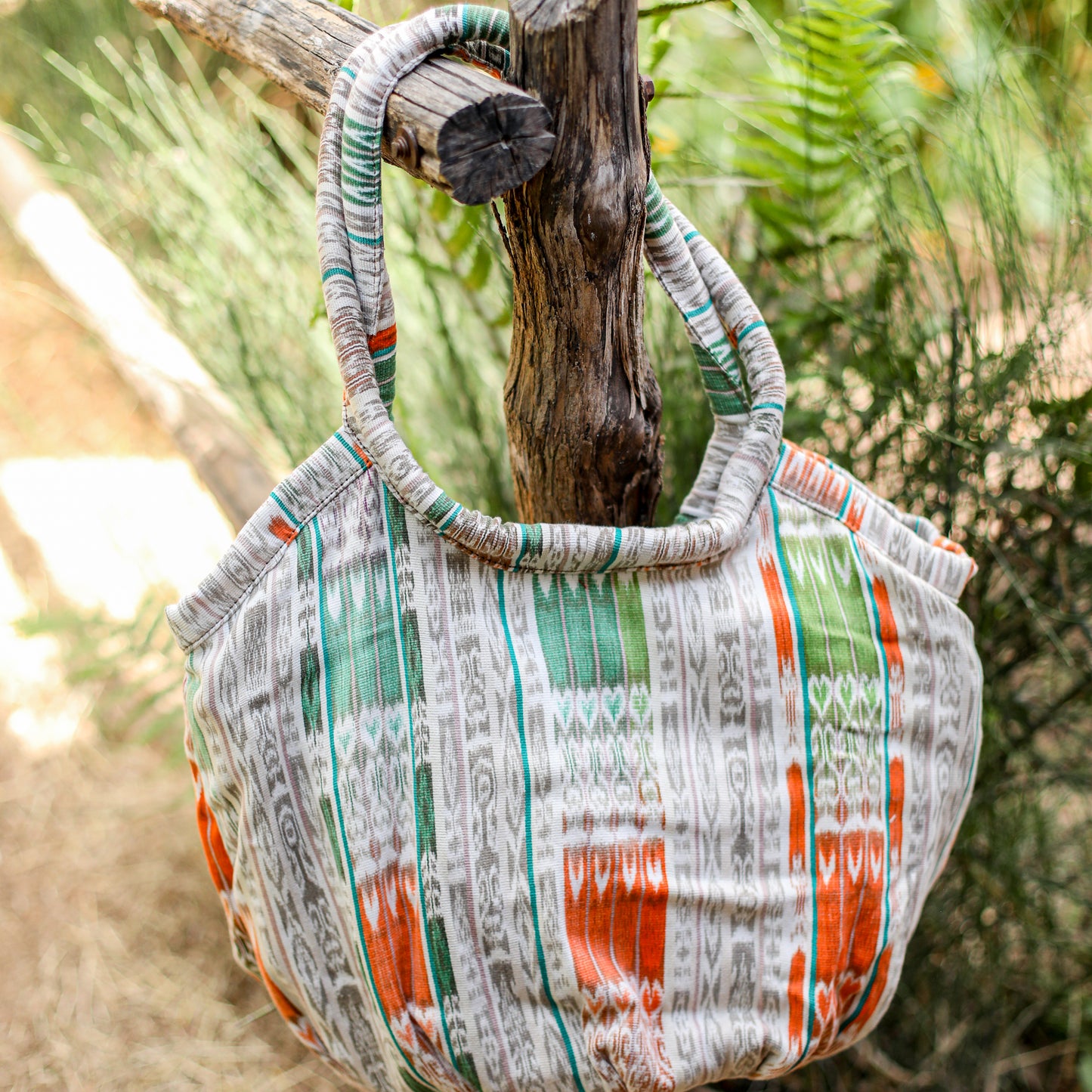 MEDIUM VOYAGER BAG - BLEACHED CORTE - NO. 200056