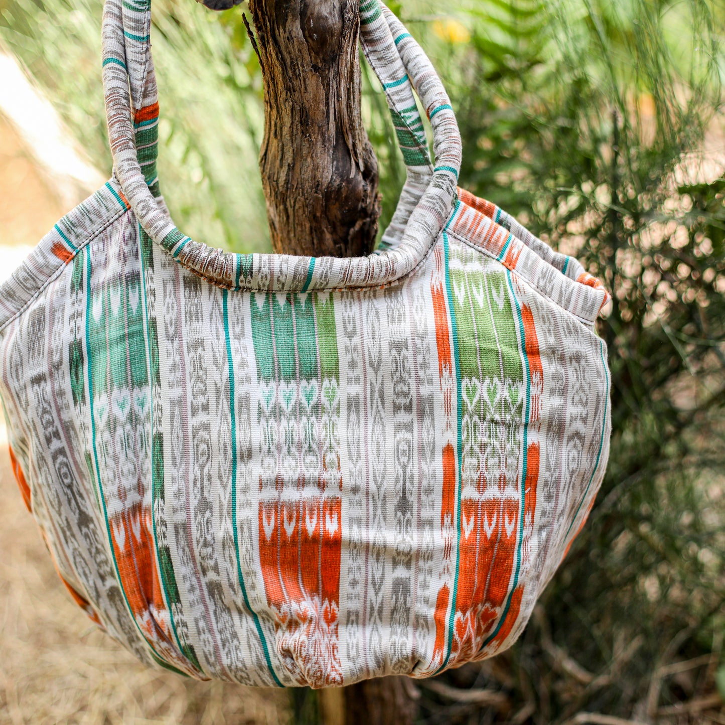 MEDIUM VOYAGER BAG - BLEACHED CORTE - NO. 200056