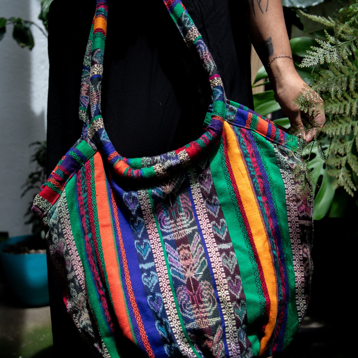 MEDIUM VOYAGER BAG - CORTE - NO. 18316