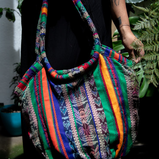 MEDIUM VOYAGER BAG - CORTE - NO. 18316