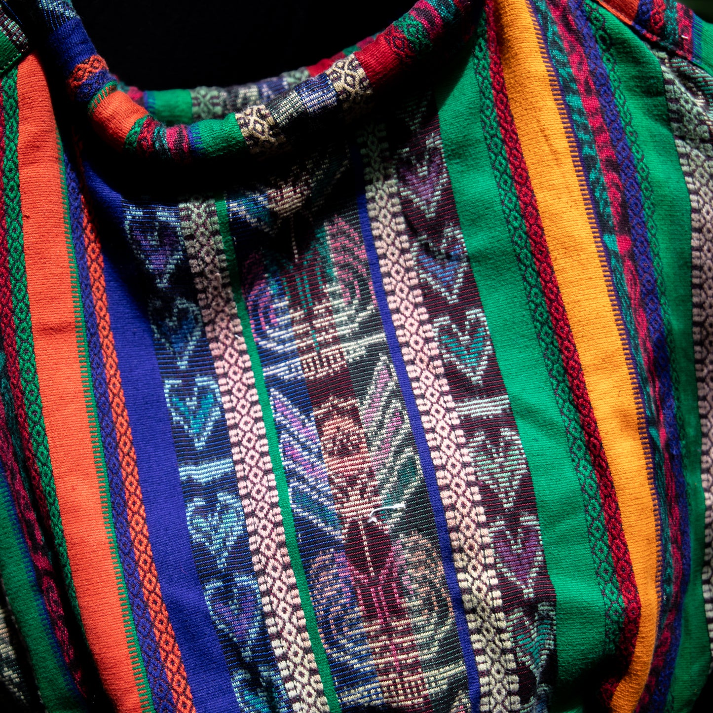 MEDIUM VOYAGER BAG - CORTE - NO. 18316