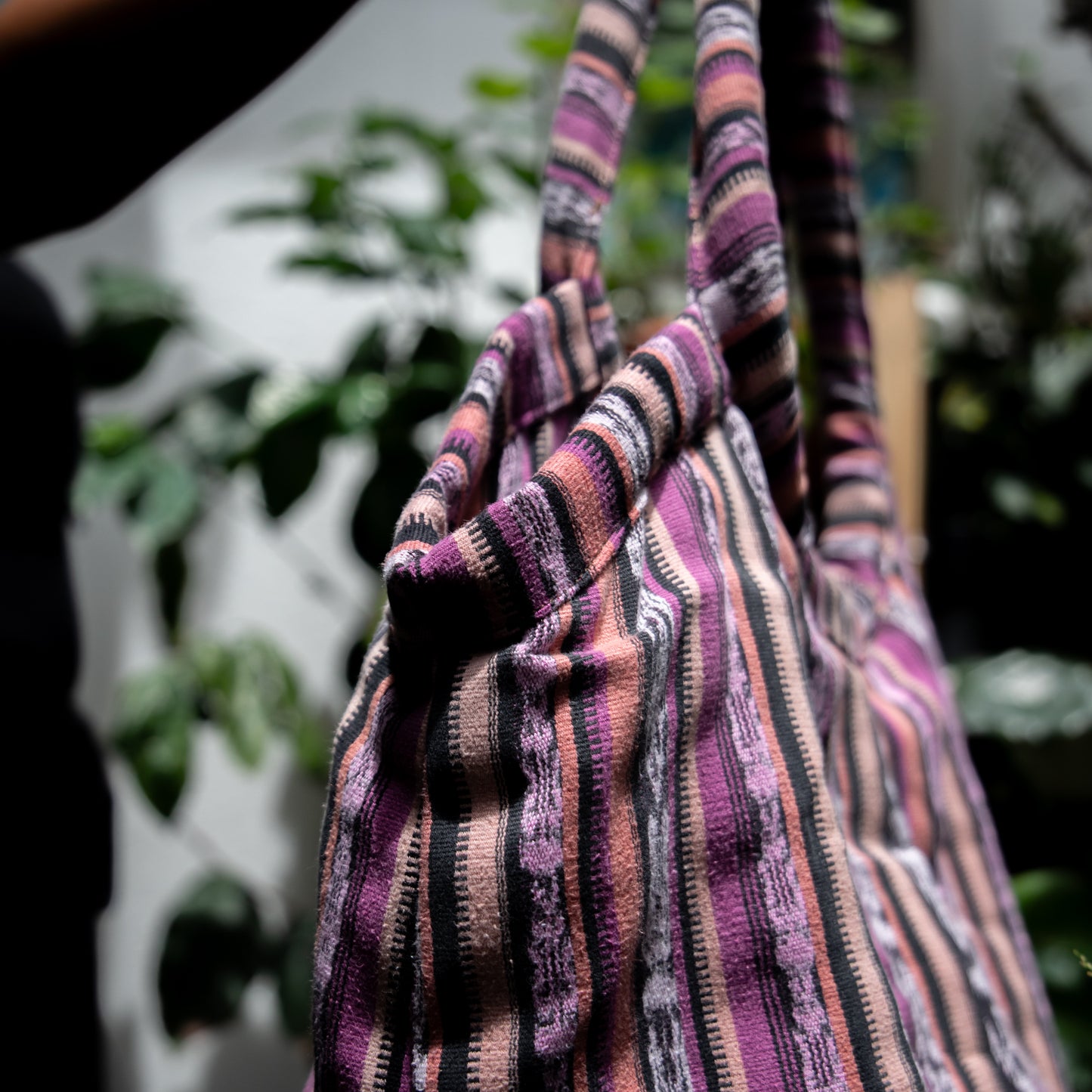 MEDIUM VOYAGER BAG - CORTE - NO. 18317